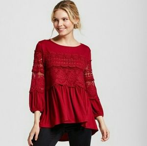 Women's Lace Overlay Knit Pleasant Top Ruby S